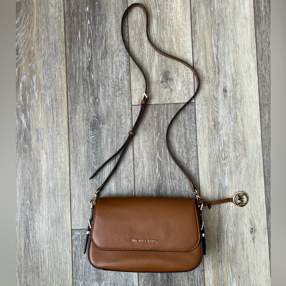 Michael Kors Bedford Legacy Crossbody